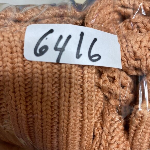 ST. John Women's Peach Double Breasted Cable Knit Long Sleeve Sweater Sz S - Picture 7 of 7